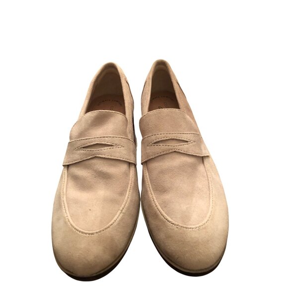 Clarks Womens Beige Suede Loafers Ultimate Comfort Slip-On Shoes Size 8.5 - Picture 2 of 8